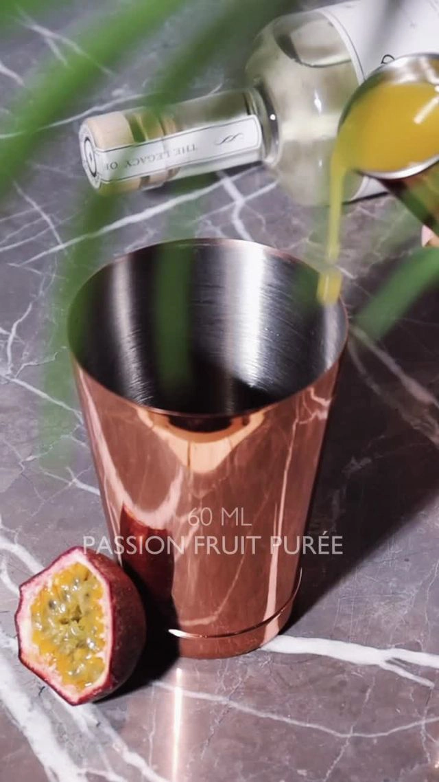 cocktail-the-rebellious-pornstar-martini-preview.jpeg (86 KB)
