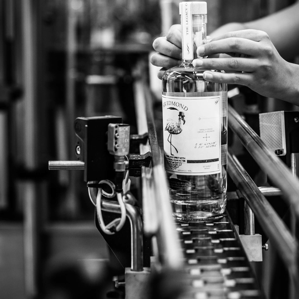 Image describing the process of producing Sir Edmond gin.
